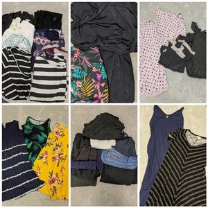 Large bundle maternity clothes size medium